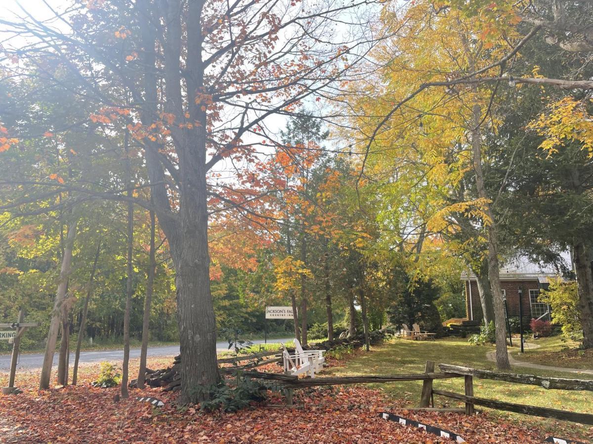 Jackson'S Falls Country Inn Milford Exterior photo